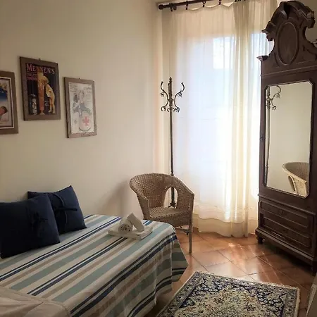 Casa Nel Cuore Di - In The Heart Of Holiday home Vinci